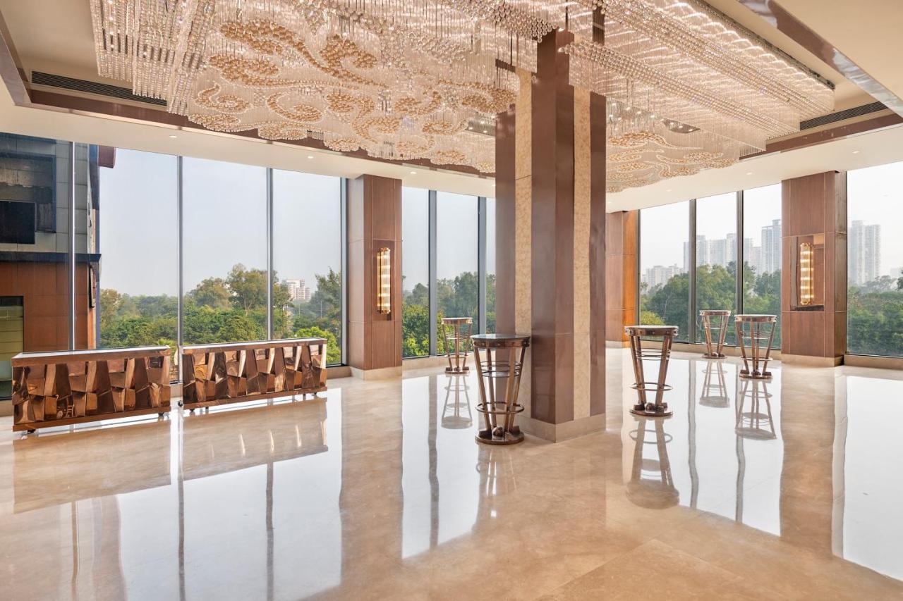 Radisson Blu Towers Kaushambi Delhi Ncr Hotel Ghaziabad Exterior foto The Westin Hyderabad HICC